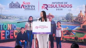 Presenta Lupita Cuautle informe trimestral en San Antonio Cacalotepec