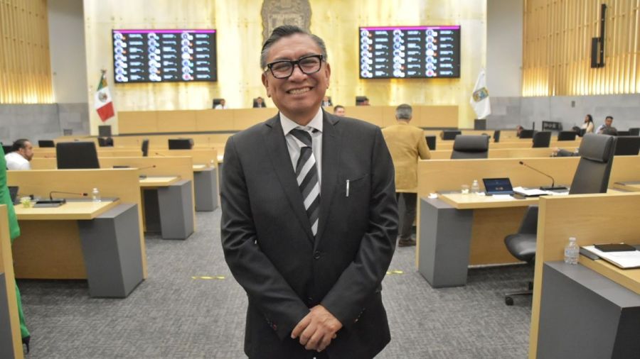 Establecer un Observatorio Ciudadano del Poder Legislativo: Figueroa