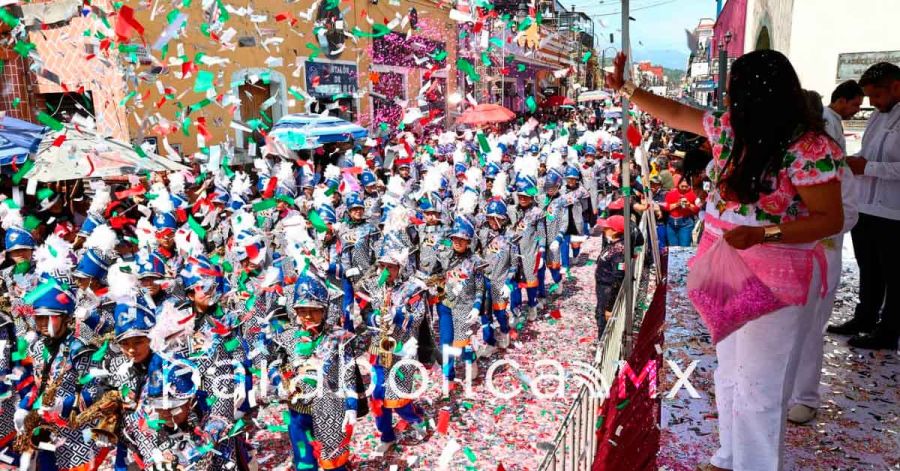 Reporta Tonantzin Fern&aacute;ndez m&aacute;s de 6 mil participantes en el desfile del 16 de septiembre