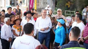 Entrega Pepe Chedraui rehabilitaci&oacute;n de laterales del bulevar Xonacatepec