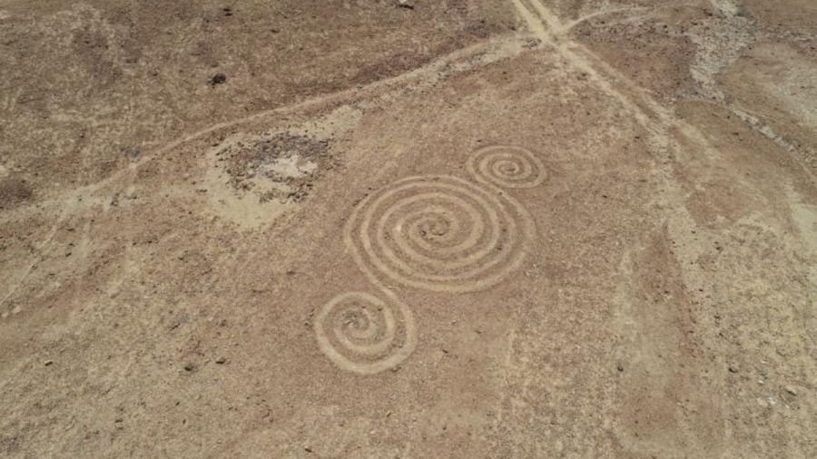 Invasores de tierras destruyeron geoglifo en Per&uacute;