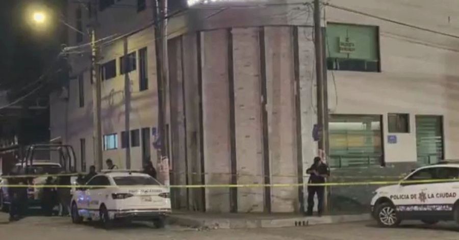 Ataque armado deja a una mujer muerta y dos heridos en colonia 10 de Mayo