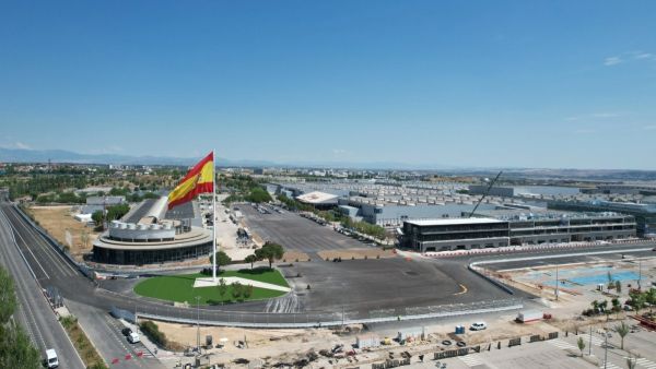 Estrenan Ferrari, Leclerc y Hamilton el nuevo circuito &ldquo;MadRing&rdquo; de F1