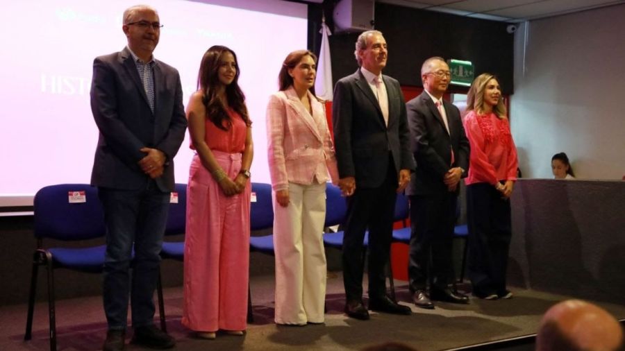 Realizan conversatorio "Historias que Inspiran. Hablemos de c&aacute;ncer sin miedo"