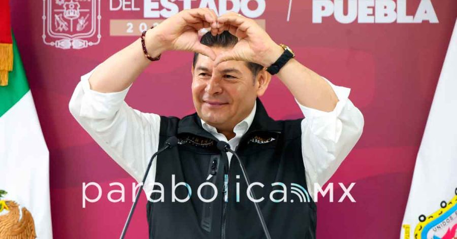 Se invierten mil mdppara la modernizaci&oacute;n del AeropuertoHermanos Serd&aacute;n: Armenta