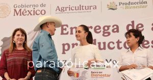 Entrega Sheinbaum apoyos a productores de ca&ntilde;a en Morelos