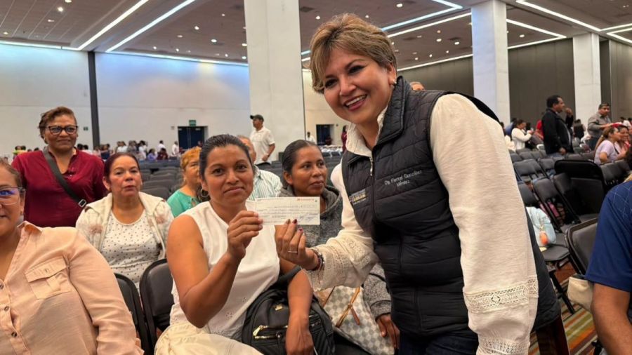 Atiende diputada Floricel Gonz&aacute;lez concientizaci&oacute;n sobre el suicidio