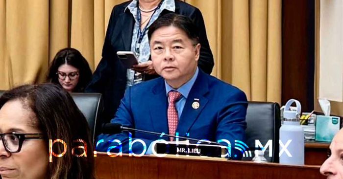 Trump viol&oacute; y amenaz&oacute; a ni&ntilde;os de muerte, exhibe el congresista  Ted Lieu