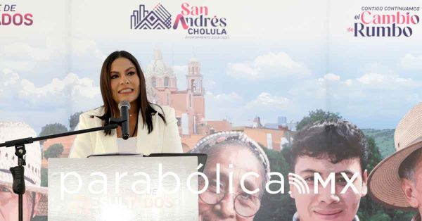 Llama Cuautle a la resiliencia ante ataques pol&iacute;ticos