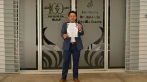 Destaca estudiante BUAP en congreso nacional de enfermer&iacute;a