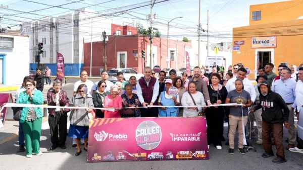 Mejora la Comuna vialidades con el Tren Capitalino de Pavimentaci&oacute;n