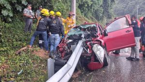 Muere una persona en accidente en la M&eacute;xico-Tuxpan