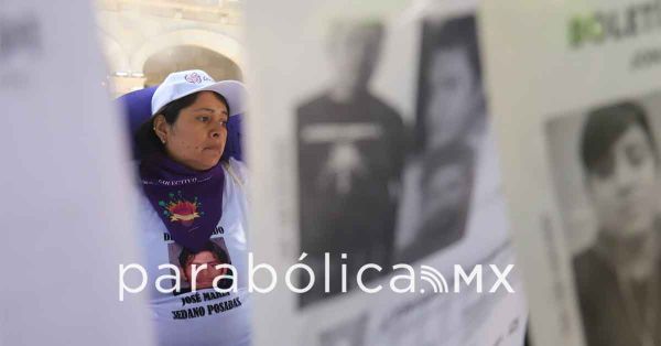 Marchan familias de desaparecidos en Puebla; &iexcl;Hasta encontrarles!, fue la consigna