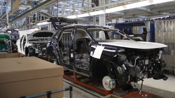 Por partido de la Selecci&oacute;n, parar&aacute;n labores de Volkswagen