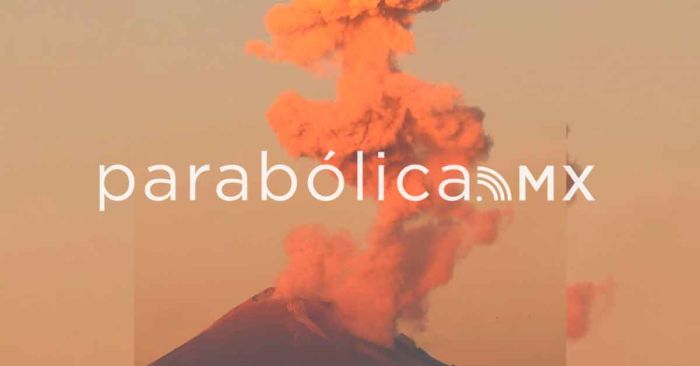 Lanza Popocat&eacute;petl una gigantesca fumarola matutina