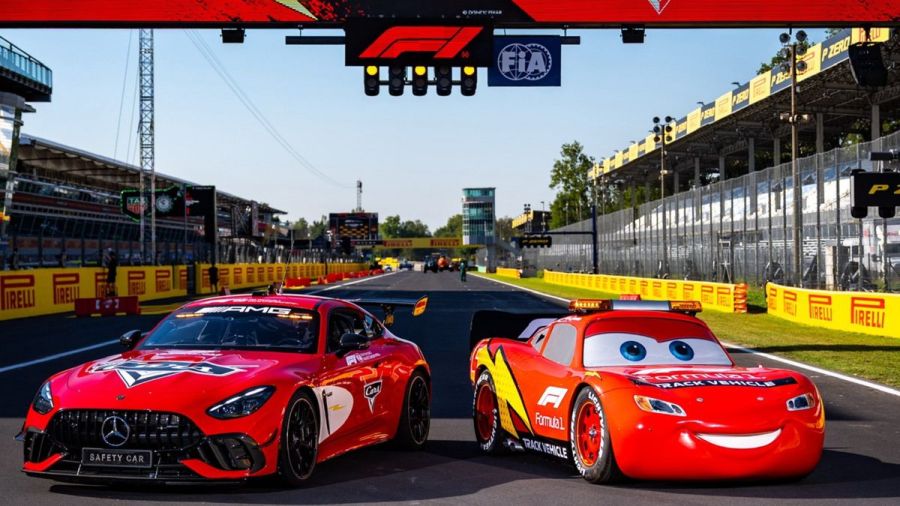 Deslumbra Rayo McQueen en Monza, para el GP de Italia