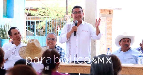 Se construye el trabajo legislativo escuchando las necesidades de la poblaci&oacute;n: P&aacute;vel Gaspar
