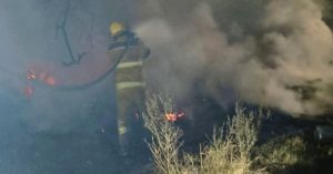 Sofocan incendio en terreno del Nopalito en Cuautlancingo