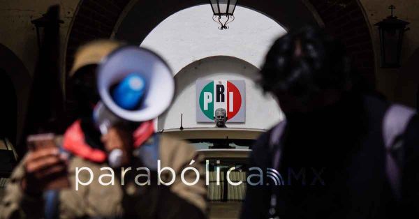 Defiende Sheinbaum nuevas l&iacute;neas de investigaci&oacute;n del caso Ayotzinapa: "nada est&aacute; descartado"