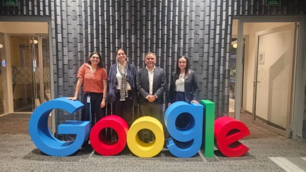 Re&uacute;ne Google for Education a acad&eacute;micos de An&aacute;huac Puebla