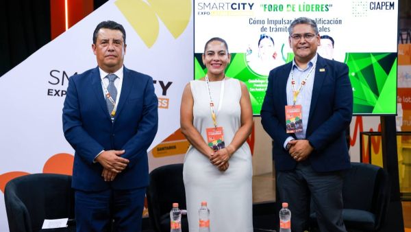 Presenta Cuautle modelo de Ventanilla Digital en Smart City LATAM Congress