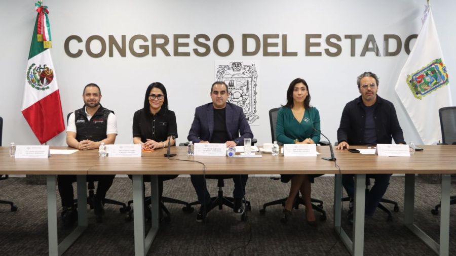 Exhorta Congreso a promover acceso seguro a redes sociales