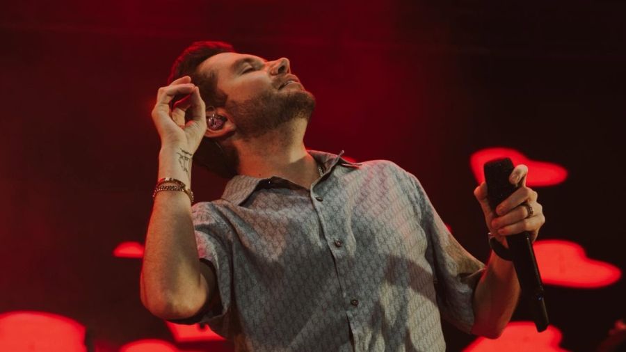 Balean autob&uacute;s del cantante Memo Garza en la M&eacute;xico-Puebla