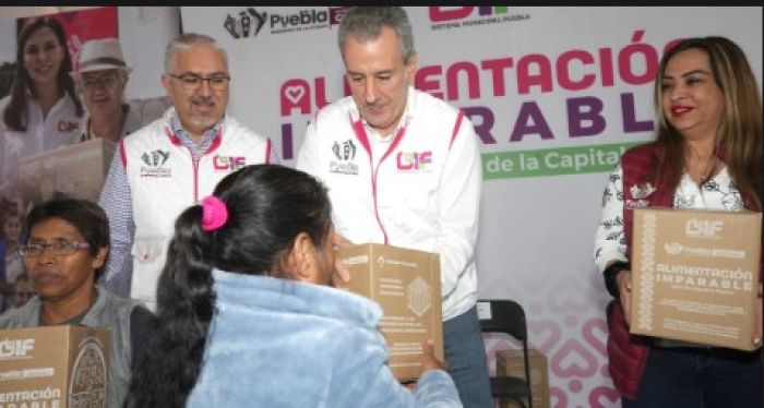 Garantizan seguridad alimentaria con m&aacute;s de 3 mil despensas entregadas en el Barrio de Analco