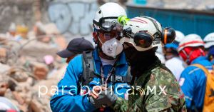Sube la cifra de muertes por el sismo de Colombia