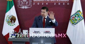 Reporta Armenta baja de 43 funcionarios de la SEP por irregularidades