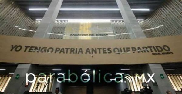 Rinde Pavel Gaspar su Segundo Informe de Actividades Legislativas del Congreso de Puebla