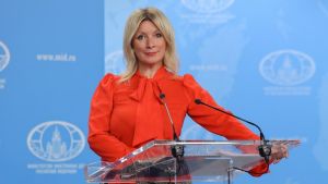 Advierte Rusia a Reino Unido por apoyar con armas a Ucrania