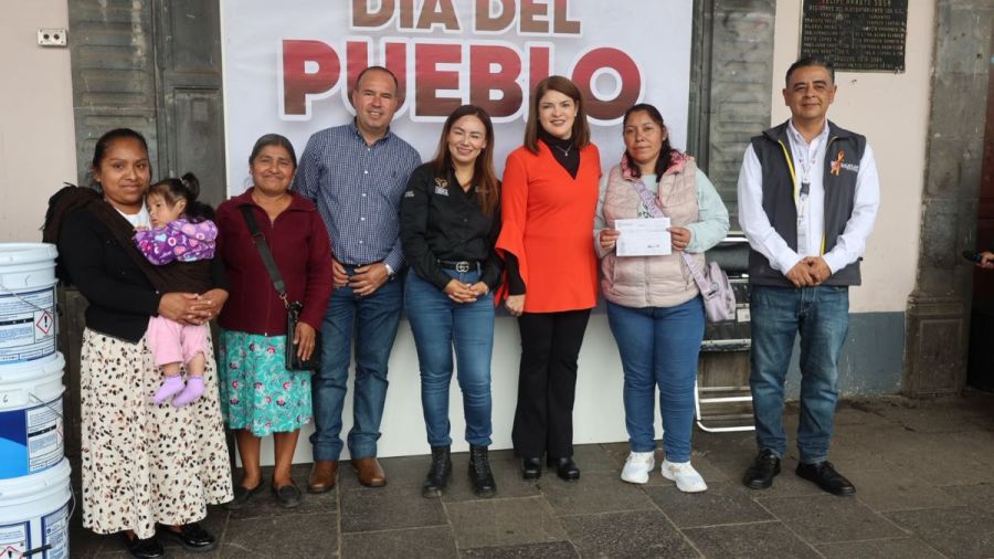 Realiza alcaldesa Bety S&aacute;nchez D&iacute;a del Pueblo en Zacatl&aacute;n