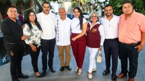 Reconoce alcaldesa trayectoria y esfuerzo del magisterio de Cholula
