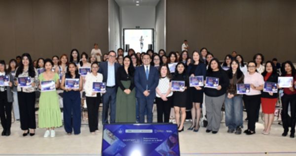 Impulsa BUAP la incursi&oacute;n de mujeres en la tecnolog&iacute;a