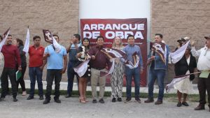 Inician obra de adoquinamiento en Santa Rosa, Tecamachalco