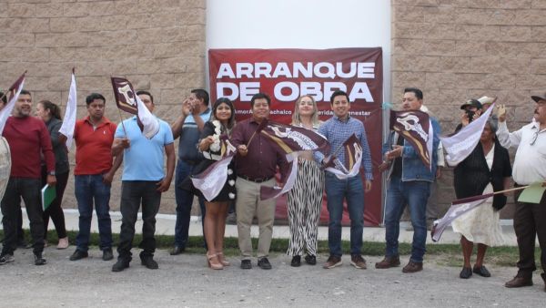 Inician obra de adoquinamiento en Santa Rosa, Tecamachalco