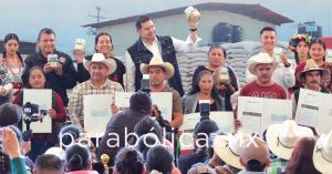 Entrega Armenta apoyos e incentivos para el campo en Zacapoaxtla