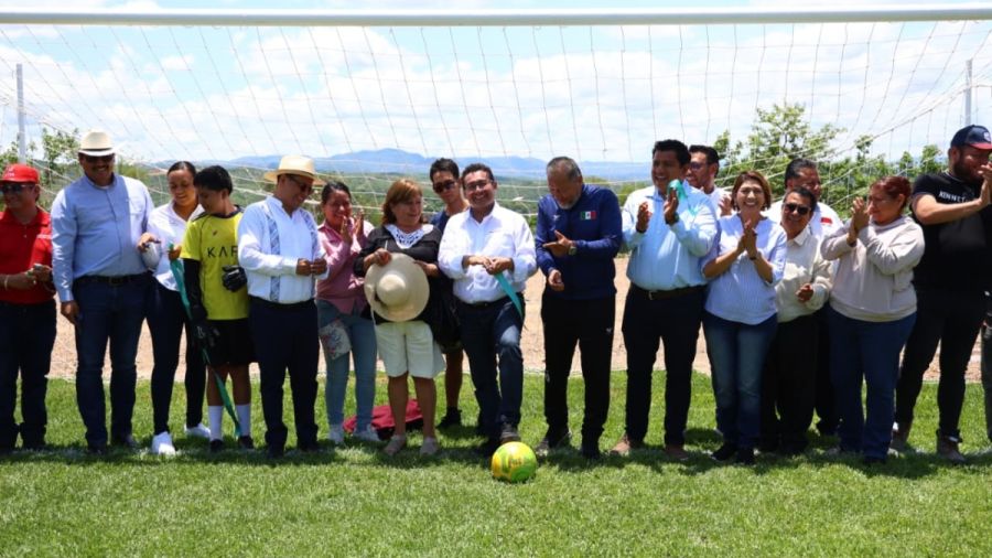 Impulsa diputado P&aacute;vel Gaspar apertura de espacios deportivos