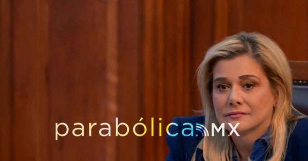 Maru Campos no cooper&oacute; con la FGR, exhibe Ulises Lara