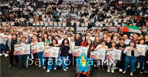 Rinden protesta los Comit&eacute;s de J&oacute;venes por la Transformaci&oacute;n en Puebla