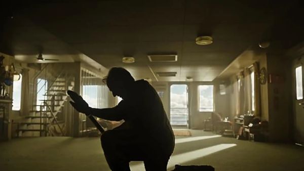 &iexcl;OMG! Lanza Warner trailer de Digger, con un ins&oacute;lito Tom Cruise