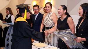 Acompa&ntilde;a alcaldesa clausura de clases en escuelas de San Andr&eacute;s