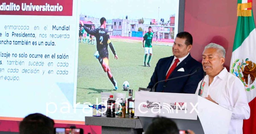 Destaca Manuel Viveros la convocatoria del &ldquo;Mundialito Universitario Puebla 2026&rdquo;