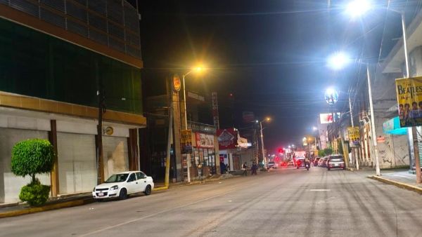 Sustituyen en Texmelucan m&aacute;s de 4,200 luminarias con tecnolog&iacute;a LED