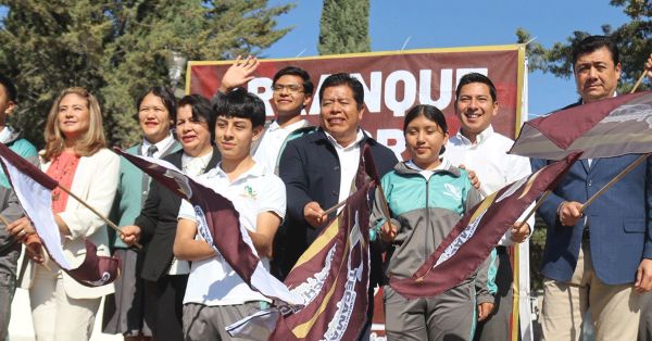 Arranca Mateo Hern&aacute;ndez obra en el CECyTE Tecamachalco