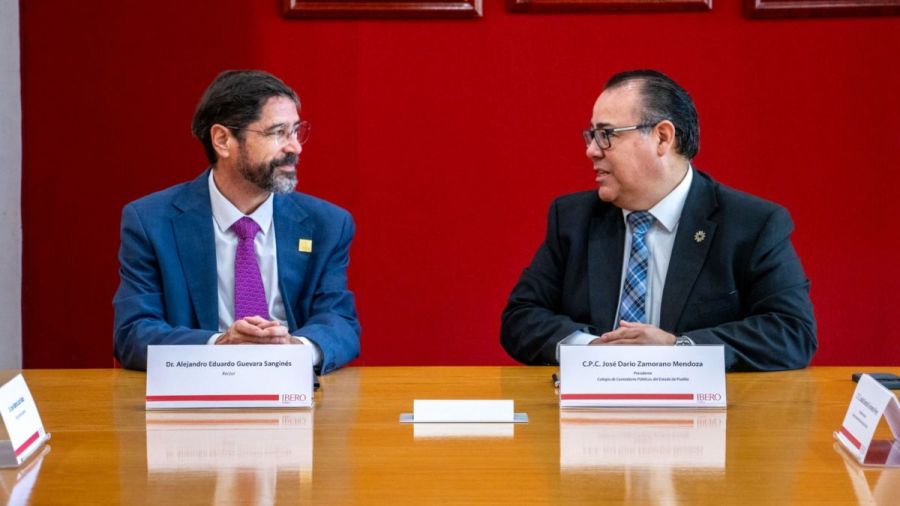Firman convenio IBERO Puebla y Colegio de Contadores P&uacute;blicos