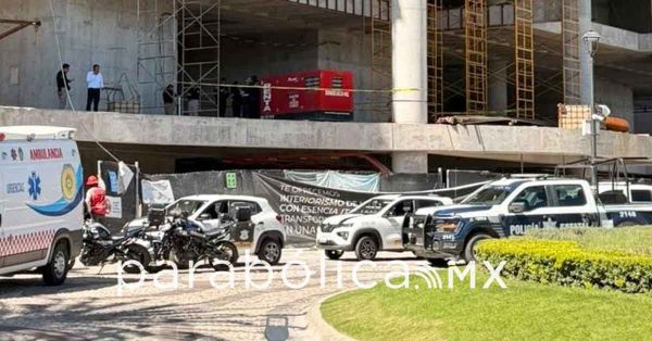 Muere una mujer tras caer de edificio en La Vista Country Club