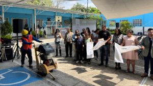 Inicia construcci&oacute;n de techado en escuela primaria de Atlixco