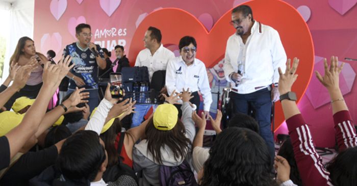 Celebra BUAP el D&iacute;a del Amor y la Amistad